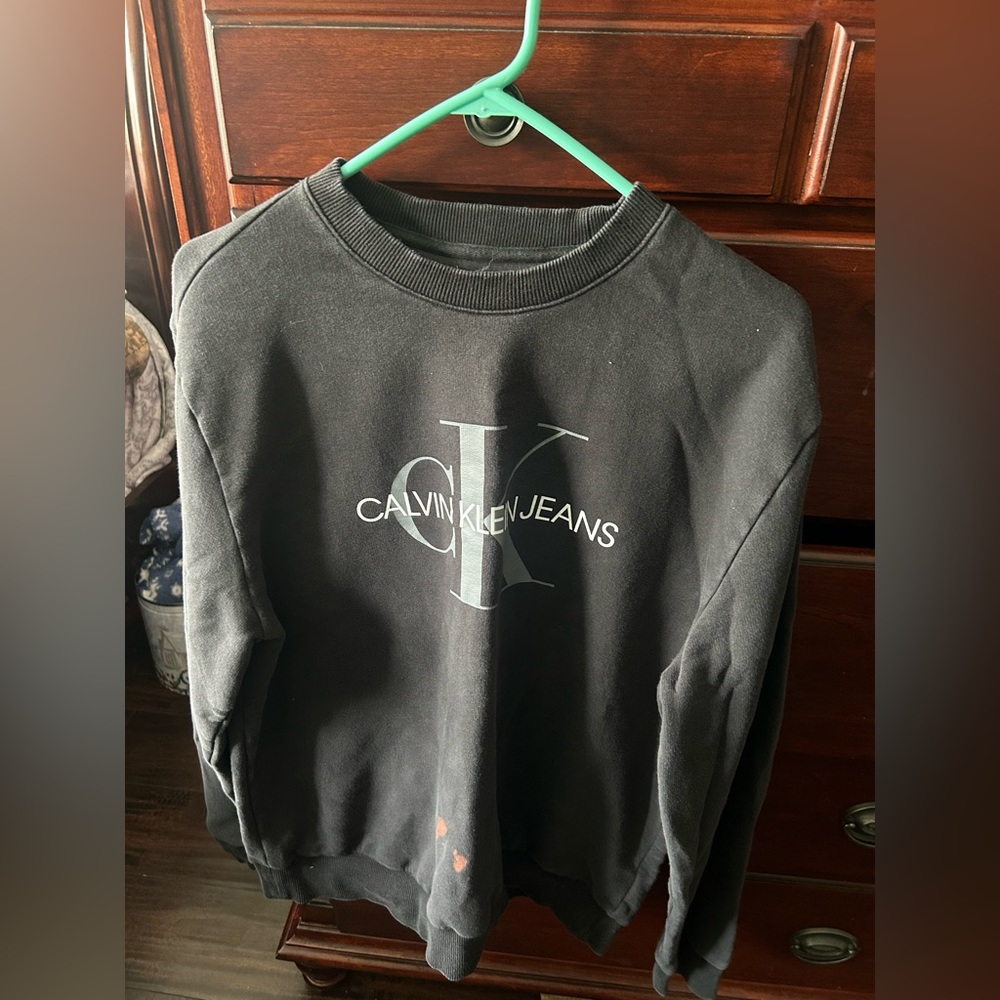 Calvin Klein Sweater